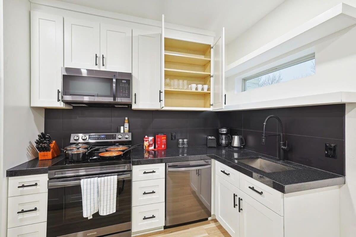 New 2B Townhome Near At&T Global Life 6Flag Arlington Extérieur photo